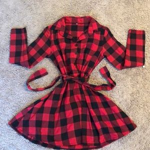 Women’s black red plaid flannel dress